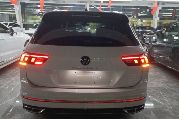 Used Volkswagen Tiguan L 2024 Outstanding Model 330TSI Automatic Two-Wheel Drive R-Line Dragon Glory Edition
