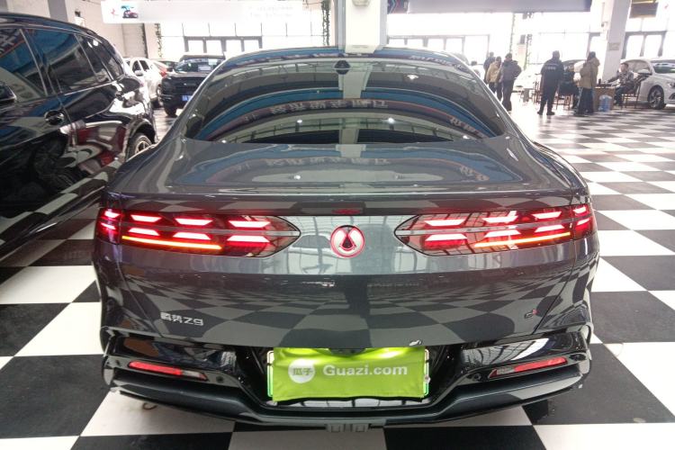 Used Denza Z9 2024 1100 km All-Wheel-Drive Ultra Version