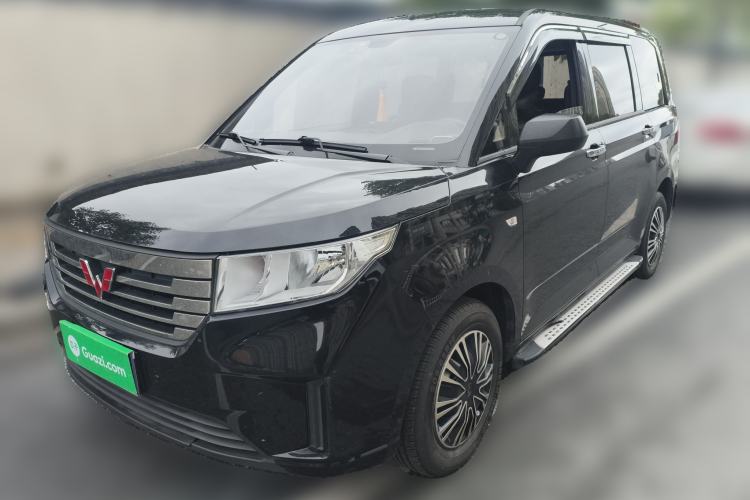 Used Wuling Hongguang PLUS 2020 1.5L Manual Standard Edition 5 Seats