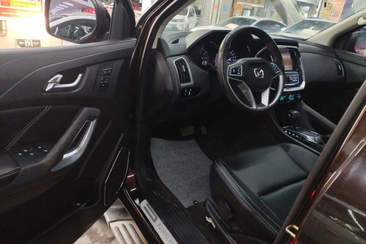 Used JMC Yusheng S350 2016 2.0T Automatic Two-Wheel Drive Gasoline Luxury Edition 5 Seats
