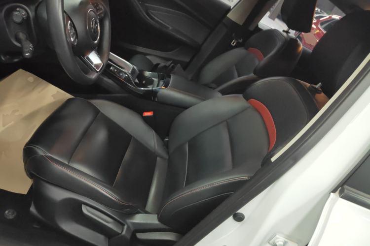 Used MG 5 2021 Revised Version 180 DVVT CVT Youth Luxury Edition