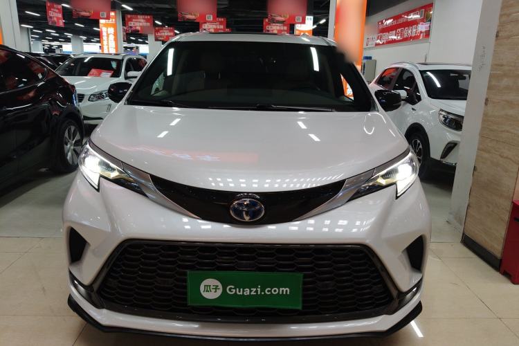 Used Toyota Granvia 2023 2.5L Hybrid Prestige VIP Edition