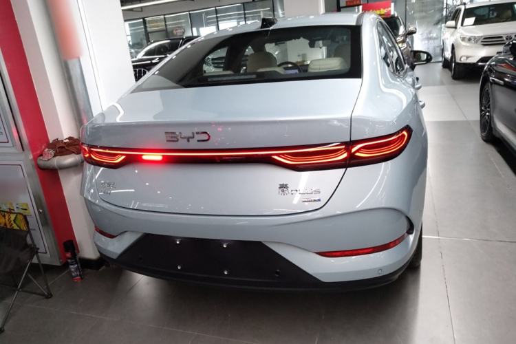 Used BYD Qin PLUS 2025 DM-i Smart Drive 55KM Beyond Model
