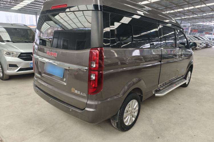 Used Jinbei Gold Hiace 2021 2.0L Passenger Van Engineering Lion Central Air Conditioning Version 9 Seats