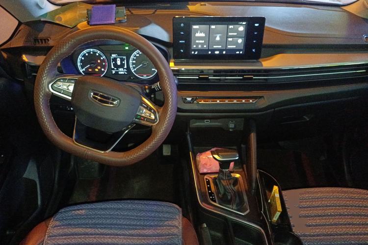 Used Geely Auto Vision X3 2021 PRO 1.5L CVT Deluxe Model
