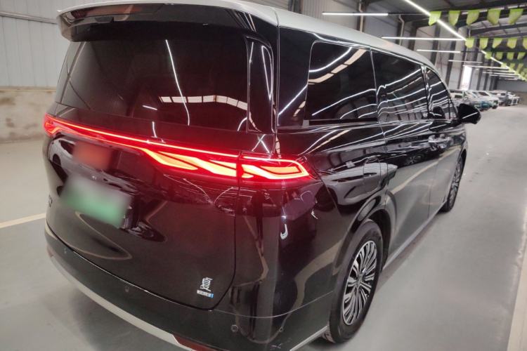 Used BYD Xia 2025 DM-i 1.5T 100km Supreme Edition
