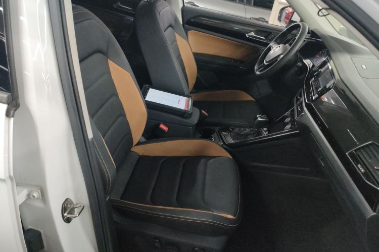 Used Volkswagen Tayron 2019 330TSI Two-Wheel Drive Luxury Model China VI Standard