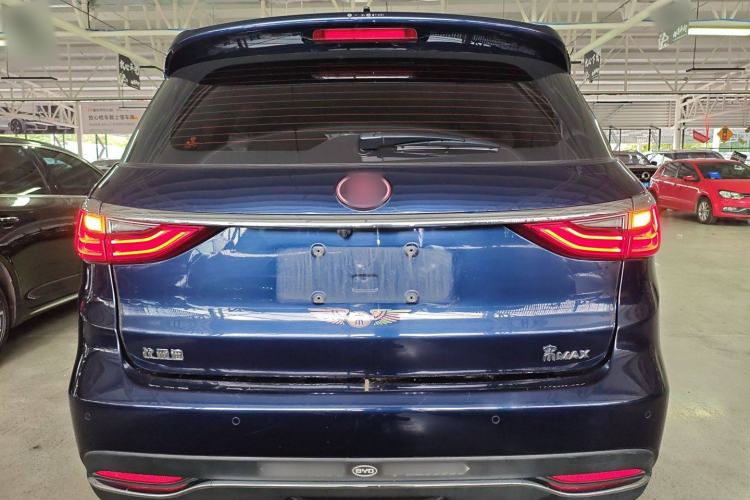 Used BYD Song MAX 2018 1.5T Automatic Smart Connect Luxury 6-Seater
