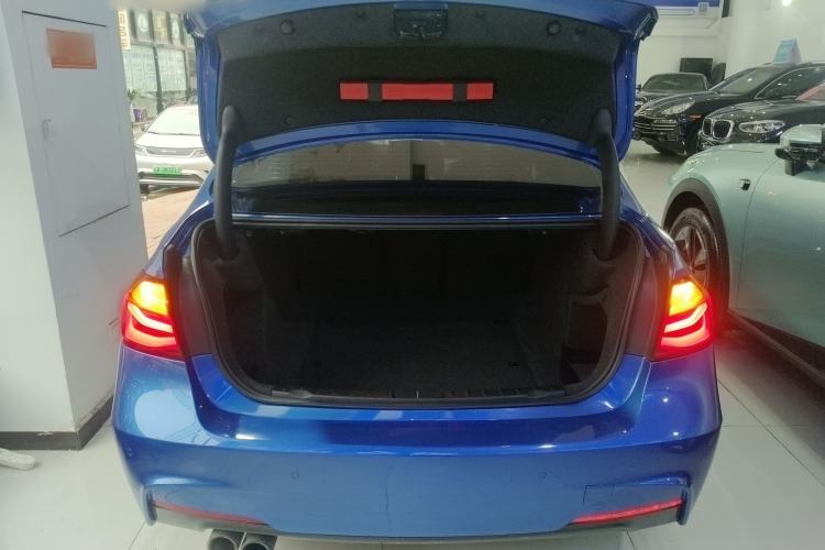 Used BMW 3 Series 2018 320i M Sport Package
