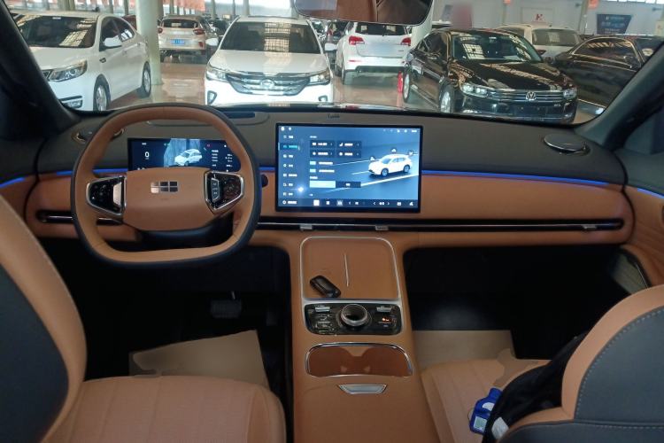 Used  Galaxy Xingjian 7 EM-i 2025 120km Flagship Edition
