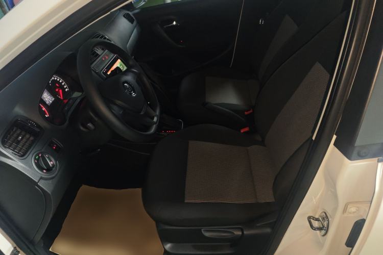 Used Volkswagen Polo 2016 1.4L Automatic Trendy Model
