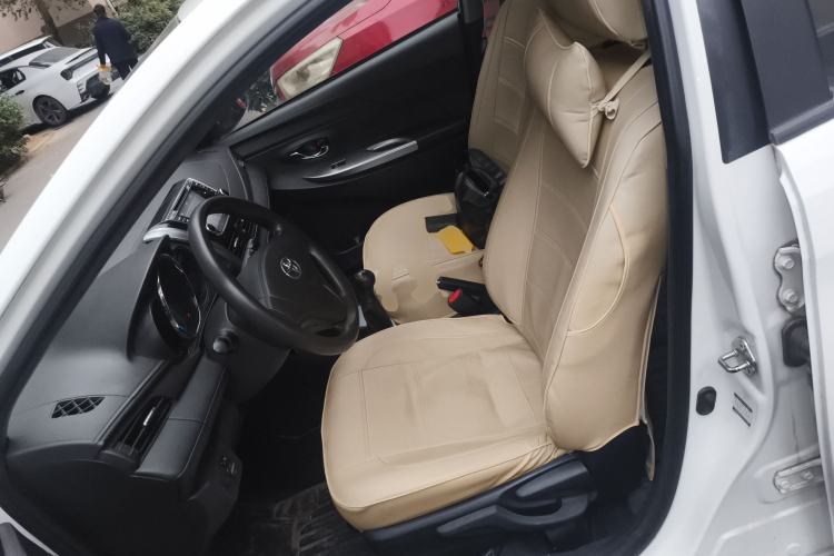 Used Toyota YARiS L 2014 1.3E Manual Charm Edition
