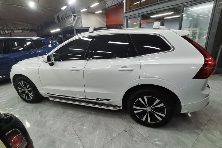 Used Volvo XC60 2023 B5 4x4 Smart Luxury Edition