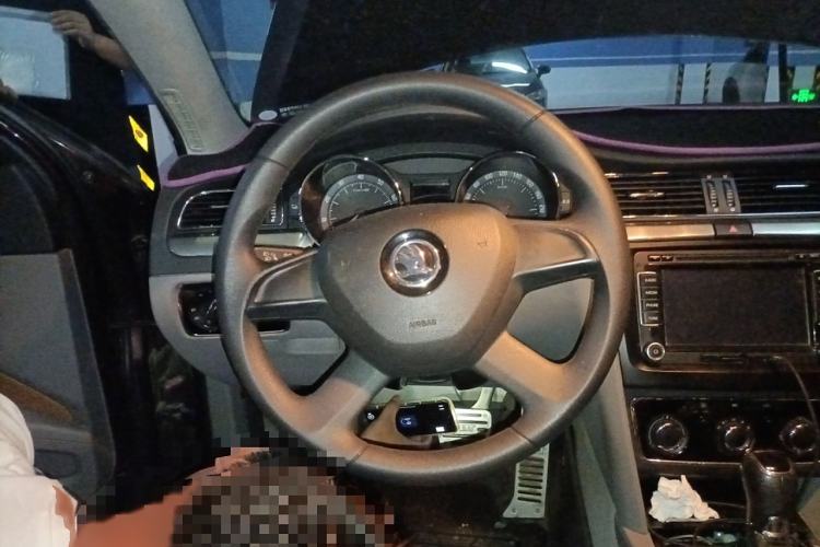 Used Skoda Superb 2013 1.4TSI DSG Sport Edition
