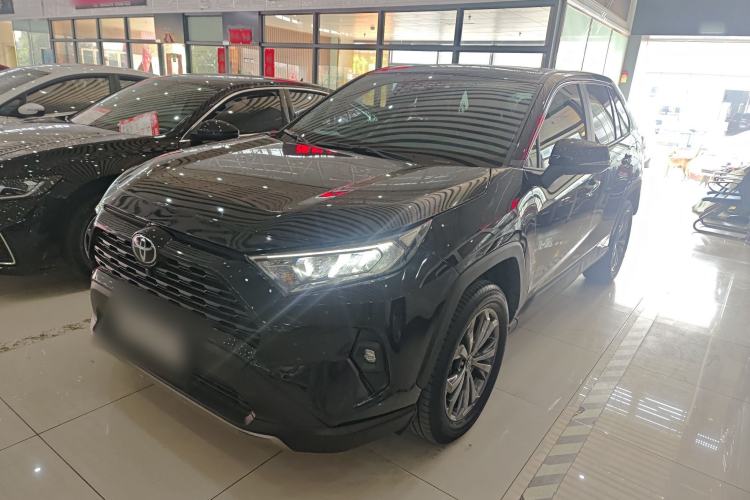 Used Toyota RAV4 2023 2.0L CVT Two-Wheel Drive Fashion Edition
