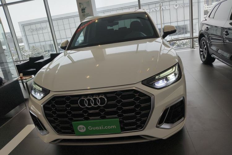 Used Audi Q5L 2024 40 TFSI Fashion Dynamic Model