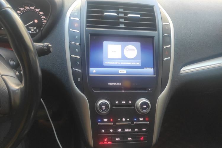 Used Lincoln MKC 2017 2.0T Two-Wheel Drive Deluxe Edition