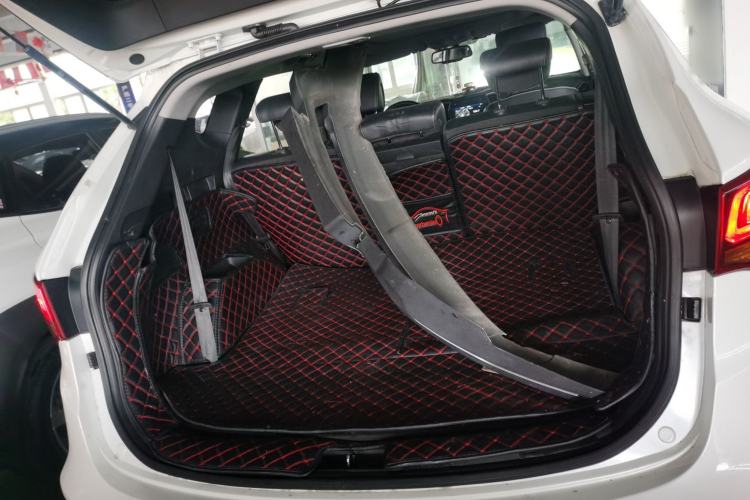 Used Hyundai Santa Fe 2017 2.0T Automatic Two-Wheel Drive Smart Version 7 Seats