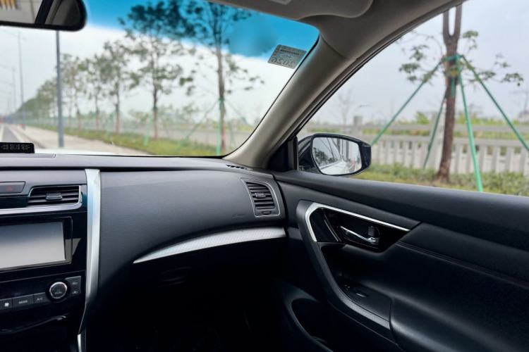 Used Nissan Teana 2016 Revised Version 2.0L XL Comfort Edition
