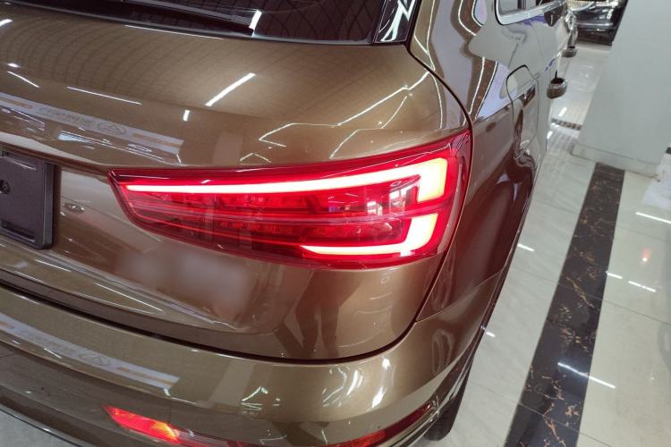 Used Audi Q3 2017 30 TFSI Fashion Model
