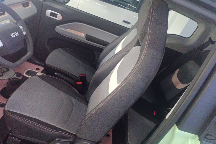 Used Chery QQ Ice Cream 2022 170km Sundae Phosphate Lithium-Ion
