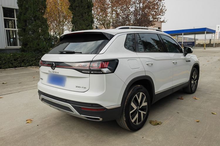 Used Volkswagen Tayron 2024 300TSI Two-Wheel-Drive Luxury Plus Advanced Version
