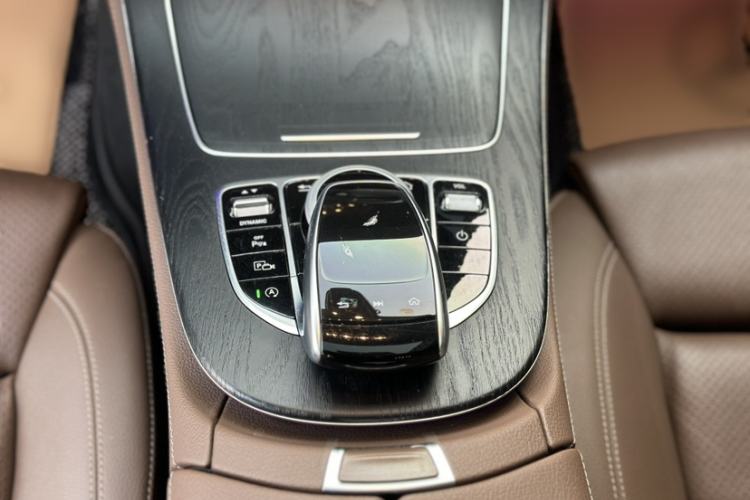 Used Mercedes-Benz E-Class 2016 E 200 L Sport Edition
