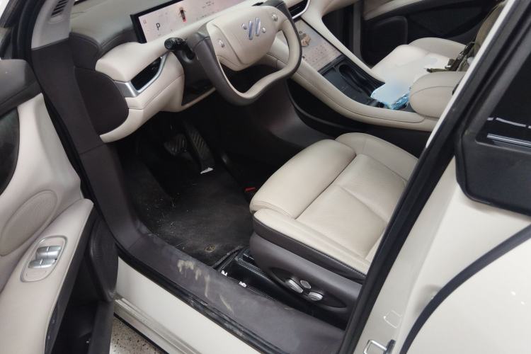 Used  LS6 2023 Max Standard Edition
