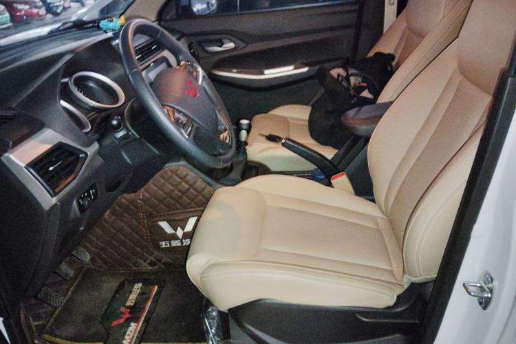 Used Wuling Hongguang 2021 1.5L Facelifted S Comfort Version with Electric Power Steering LAR
