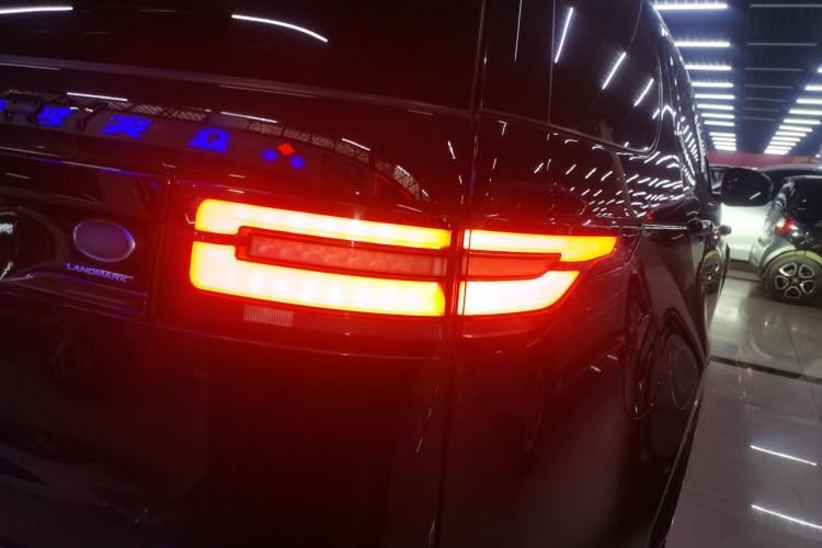 Used Land Rover Discovery 2020 2.0T 30th Anniversary Special Edition
