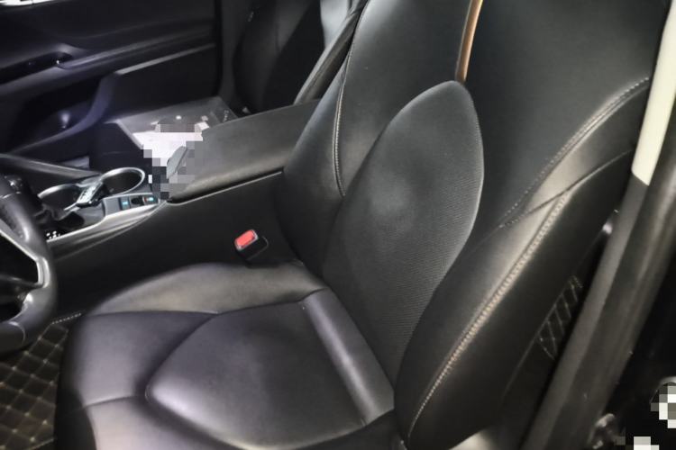 Used Toyota Camry 2021 2.0G Luxury Edition