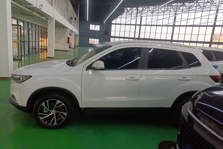 Used Bestune X40 2019 1.6L Automatic Luxury Edition China VI
