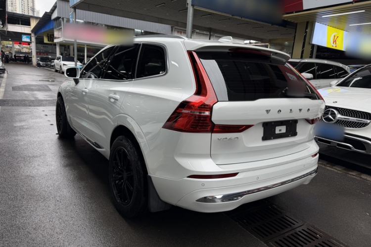 Used Volvo XC60 2022 B5 4x4 Smart Luxury Edition
