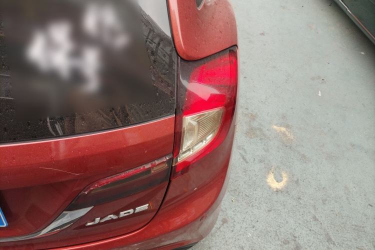 Used Honda Jade 2013 1.8L automatic Comfort version 5 seats