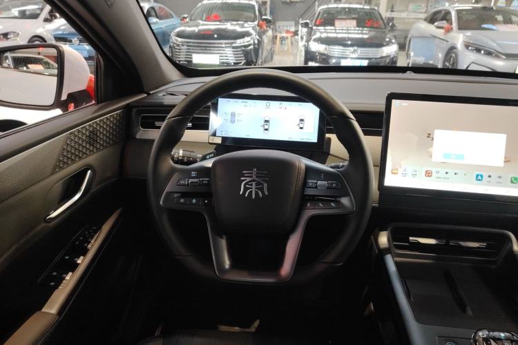 Used BYD Qin PLUS 2025 DM-i Smart Drive 120KM Superior Model