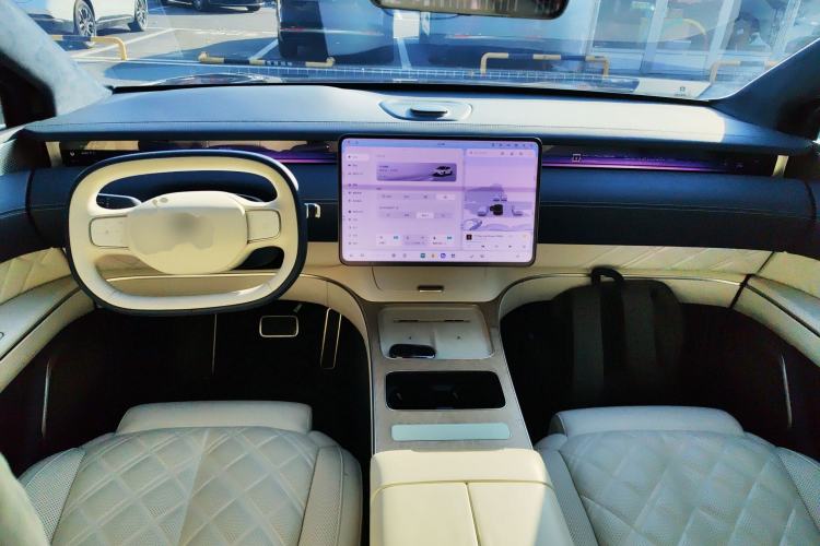 Used Nio ET9 2025 100 kWh
