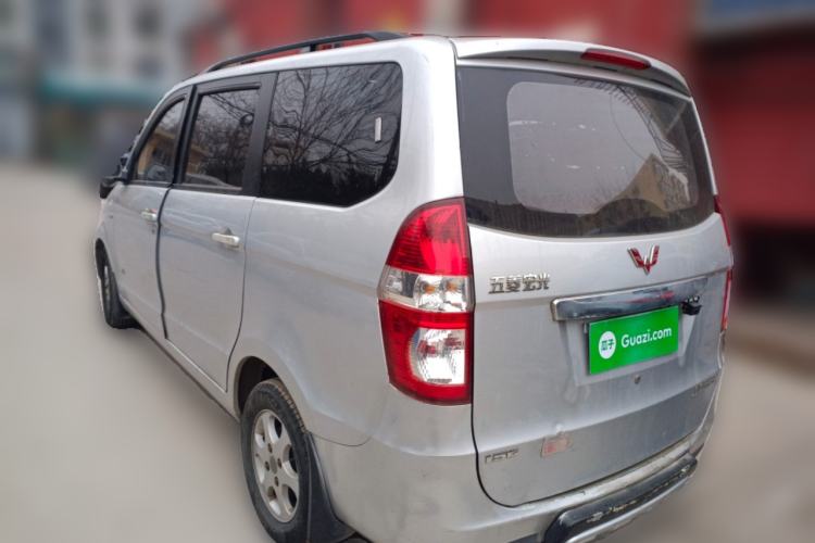 Used Wuling Hongguang 2013 1.5L Comfort Model
