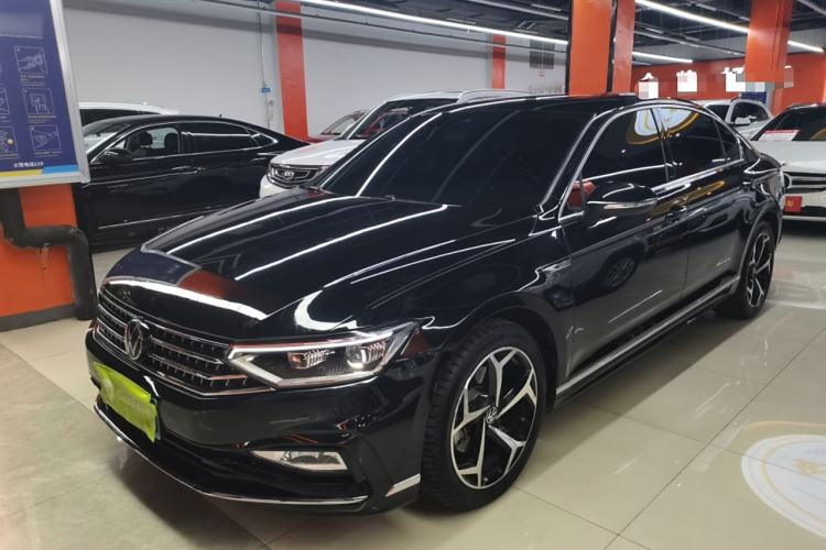 Used Volkswagen Magotan 2023 2 Million Units Commemorative Edition 330TSI DSG Luxury Version
