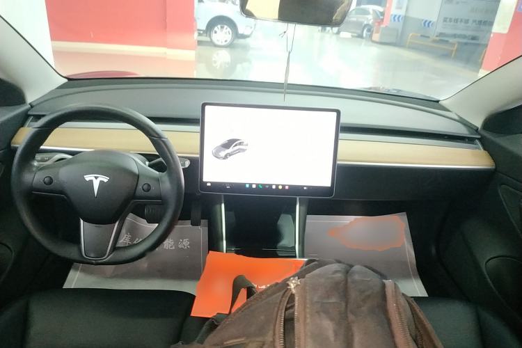 Used Tesla Model 3 2019 Long-Range Rear-Wheel-Drive Version

