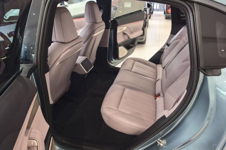 Used ONVO L60 2024 85 kWh Rear-Drive Version