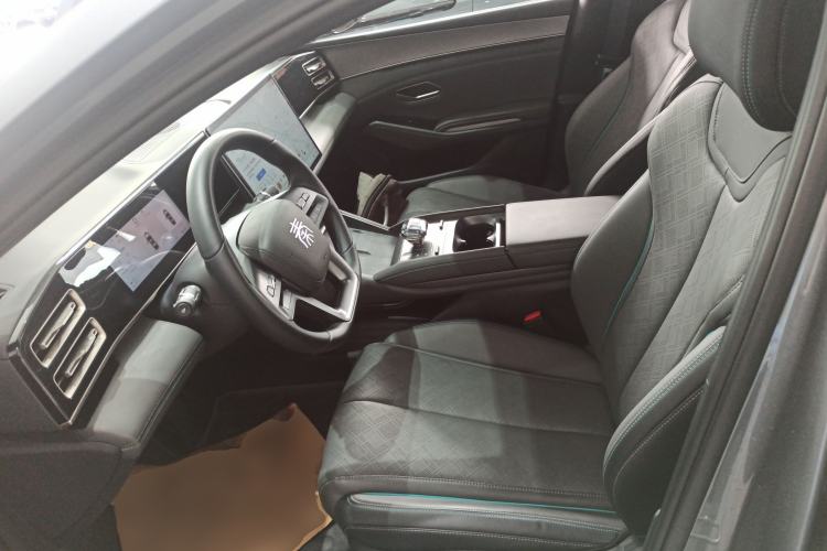 Used BYD Qin L 2025 DM-i Smart Drive 120KM Excellence Model