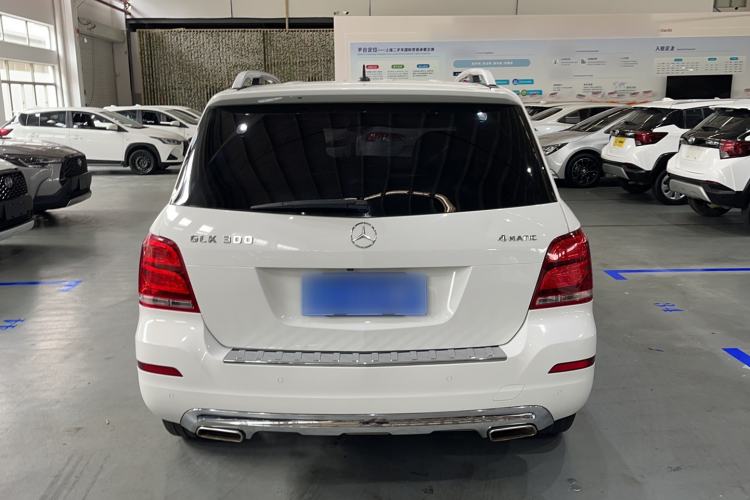 Used Mercedes-Benz GLK-Class 2013 GLK 300 4MATIC Dynamic Sunroof Model
