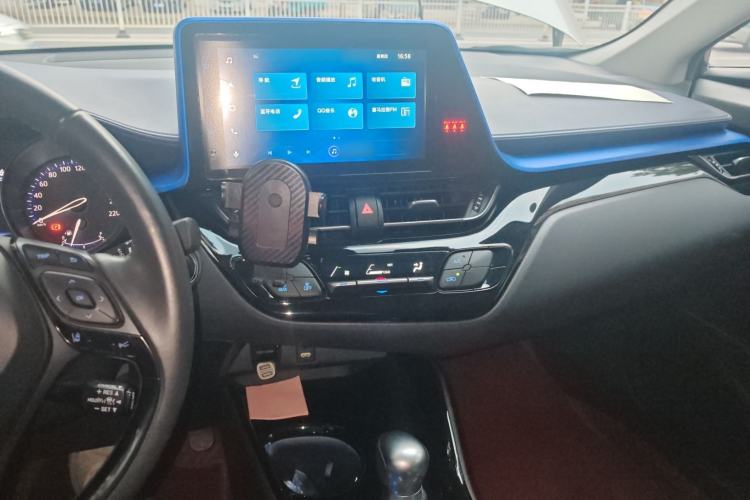 Used Toyota C-HR 2021 2.0L Luxury Edition
