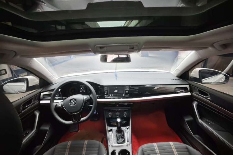 Used Volkswagen Lavida 2019 Hatchback 200TSI DSG Comfort Edition China VI
