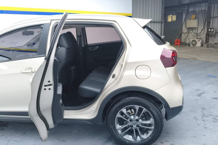 Used Geely Auto Vision X3 2020 1.5L CVT Elite Edition
