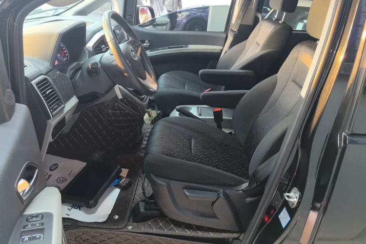 Used  M4 2016 2.0L manual luxury edition
