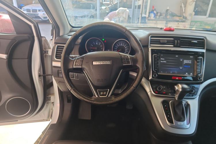 Used Haval H6 2015 Sport Edition 1.5T Automatic Two-Wheel Drive Luxury Model
