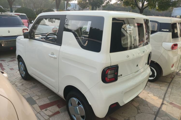 Used Geely Galaxy Panda 2025 210 km – Yuanqi Bear