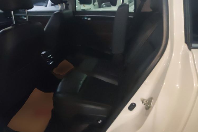 Used GAC Trumpchi GS8 2017 320T Two-Wheel Drive Luxury Smart Connectivity Version (7 Seats)