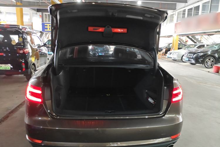 Used Audi A4L 2017 40 TFSI Fashion Model
